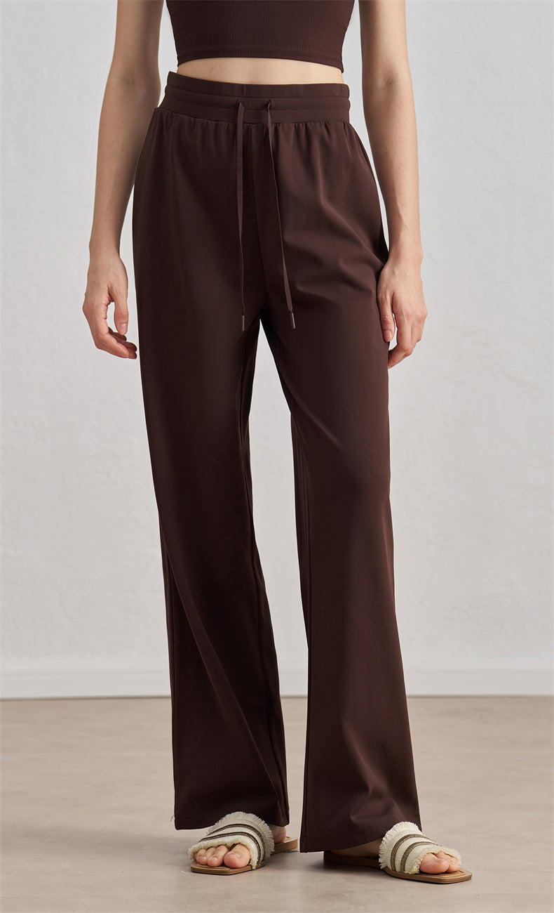 Victoria Ultra Warm Lightweight Straight Leg Sweatpant - WOO YOGA