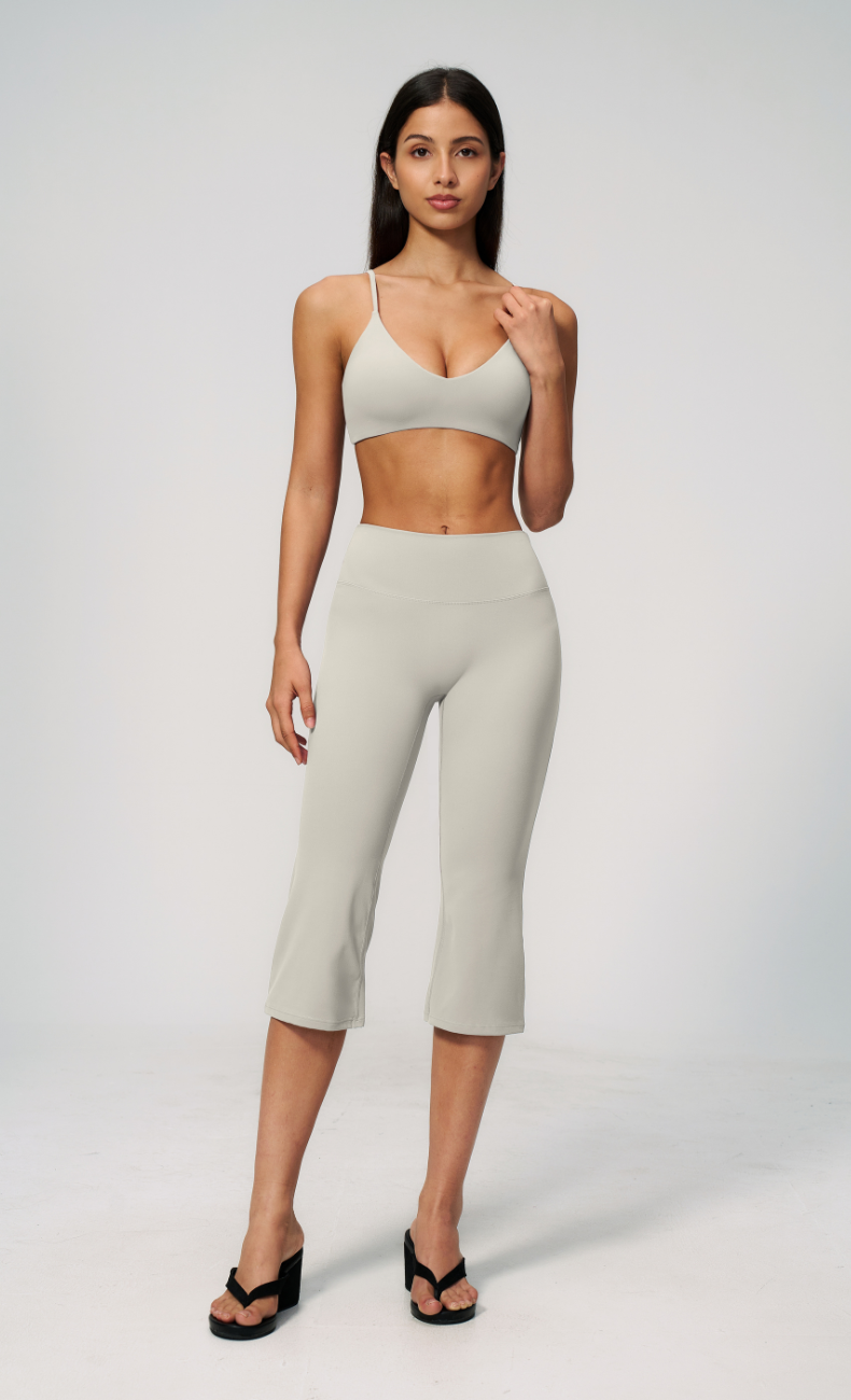 Leah V-Neck Sports Bra Capri Flare Workout Set