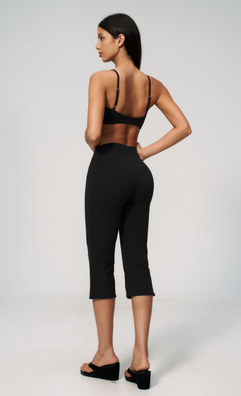 Leah V-Neck Sports Bra Capri Flare Workout Set