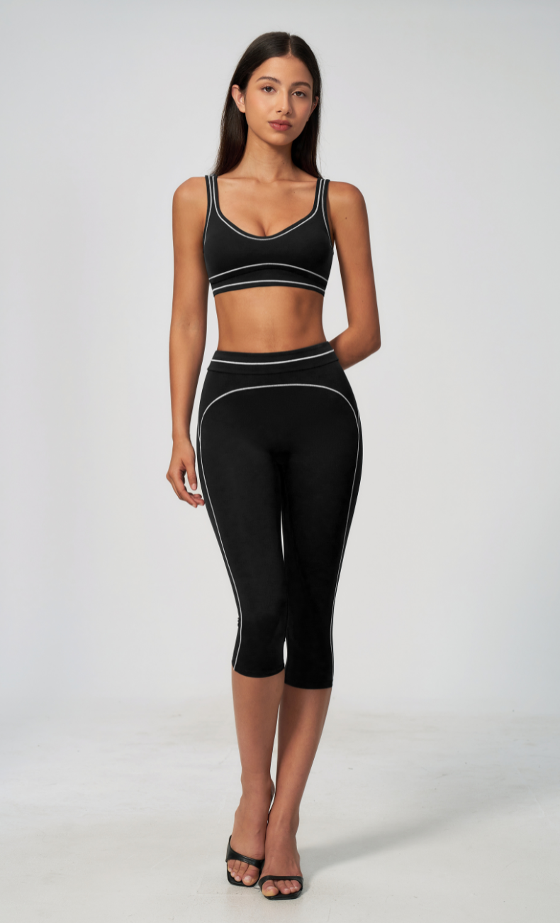 Alexis Contrast Trim Sports Bra Capri Workout Set