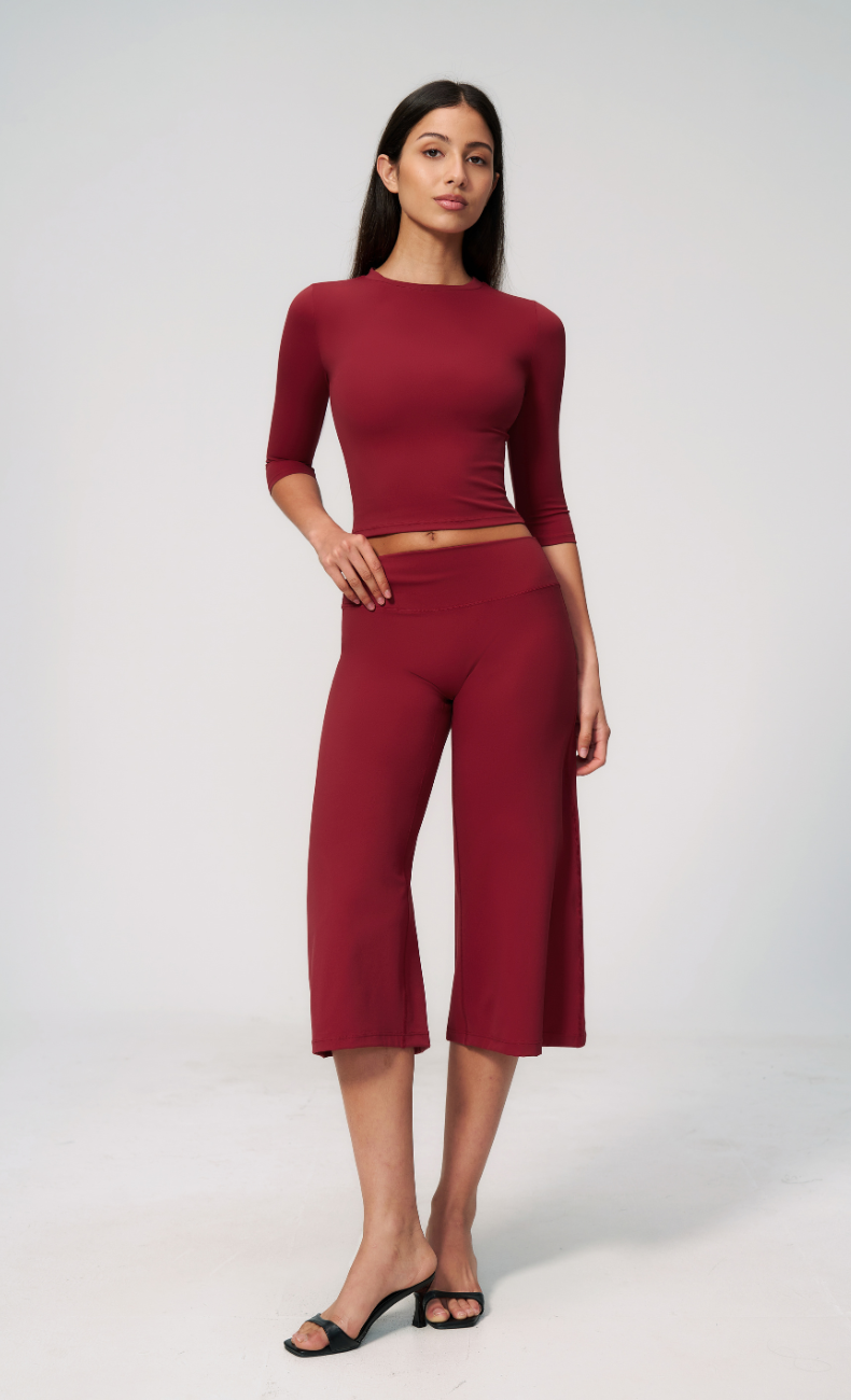Alexandra 3/4 Sleeve Wide Leg Capri Workout Set