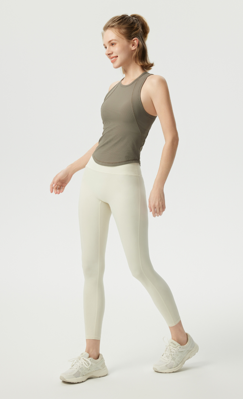 Selene Ribbed Built-In Bra Tank - WOO YOGA