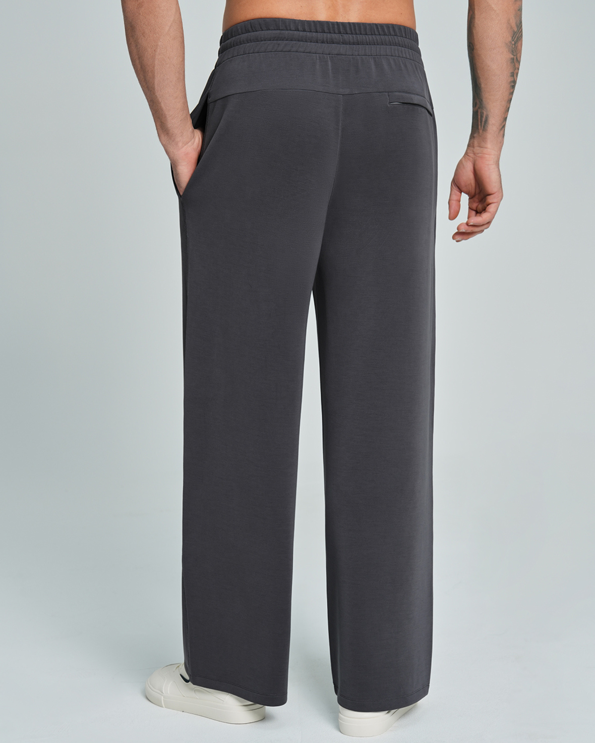 Everyday Ease Straight Leg Men's Pant