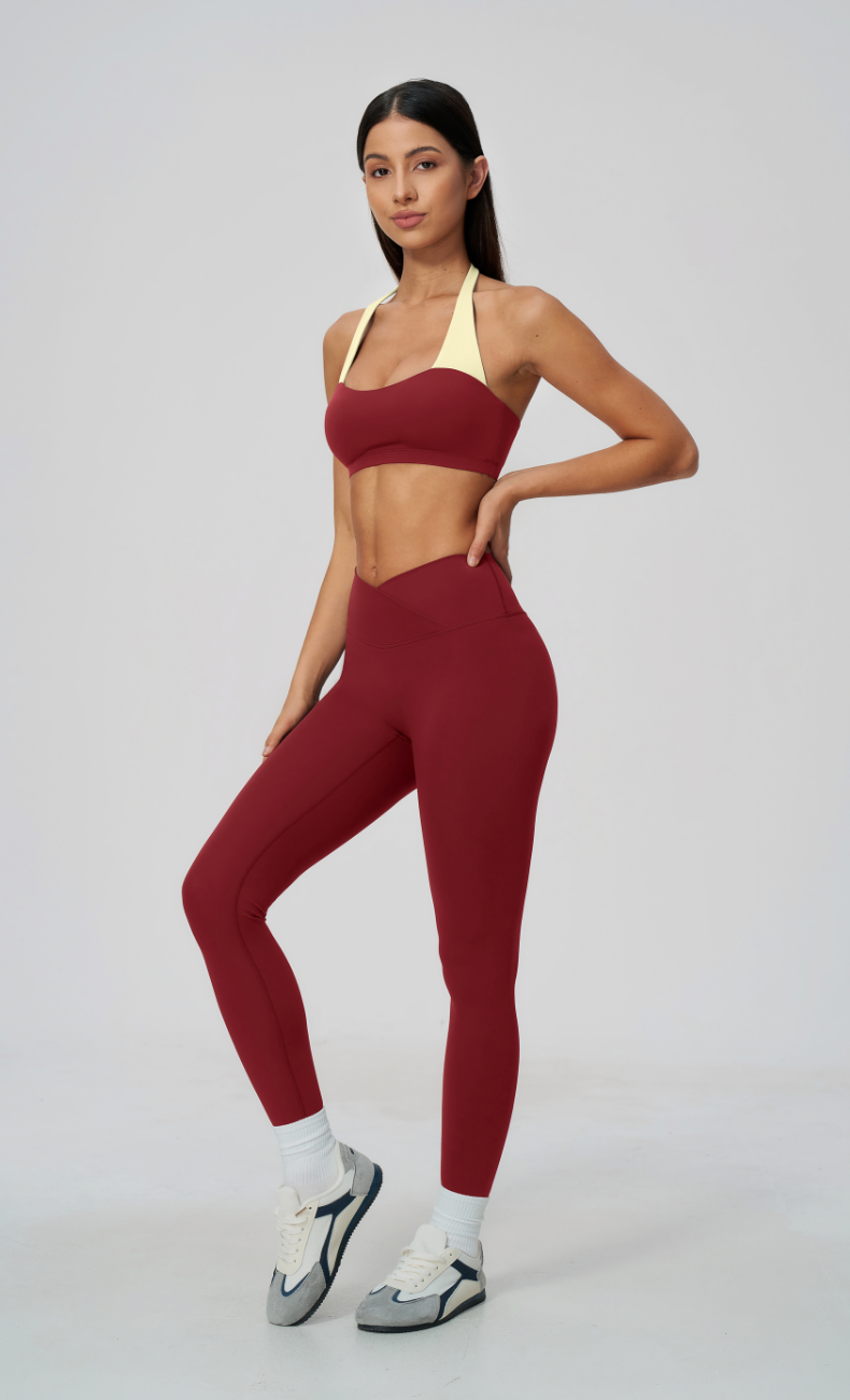 Priscilla Contrast Halter Sports Bra V-Waist Leggings Workout Set
