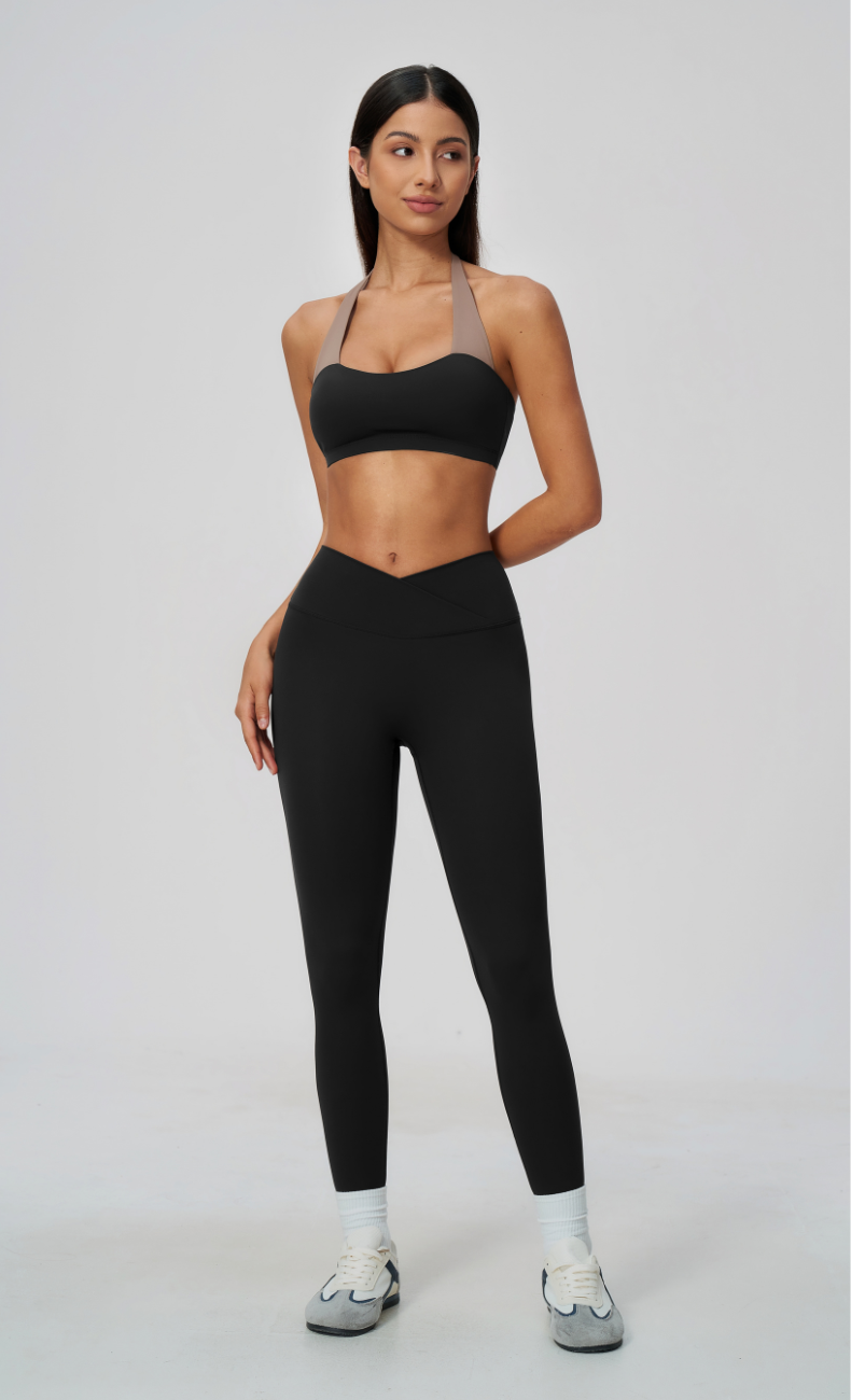 Priscilla Contrast Halter Sports Bra V-Waist Leggings Workout Set