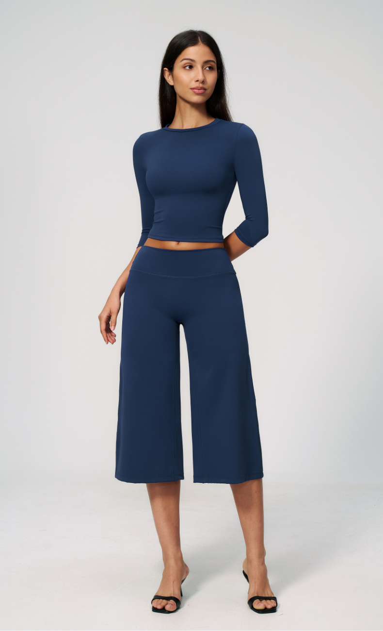 Alexandra 3/4 Sleeve Wide Leg Capri Workout Set