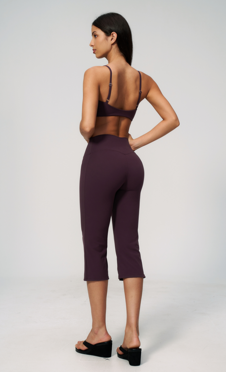 Leah V-Neck Sports Bra Capri Flare Workout Set