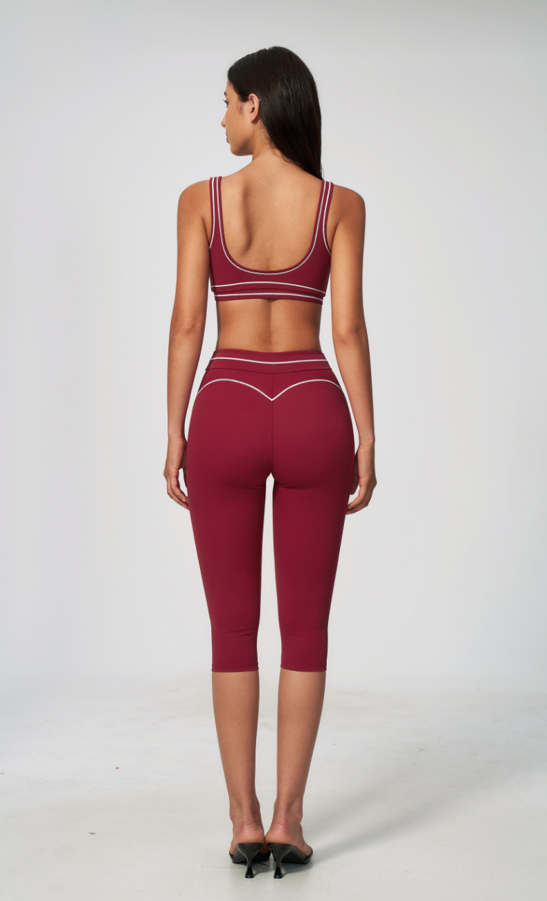 Alexis Contrast Trim Sports Bra Capri Workout Set