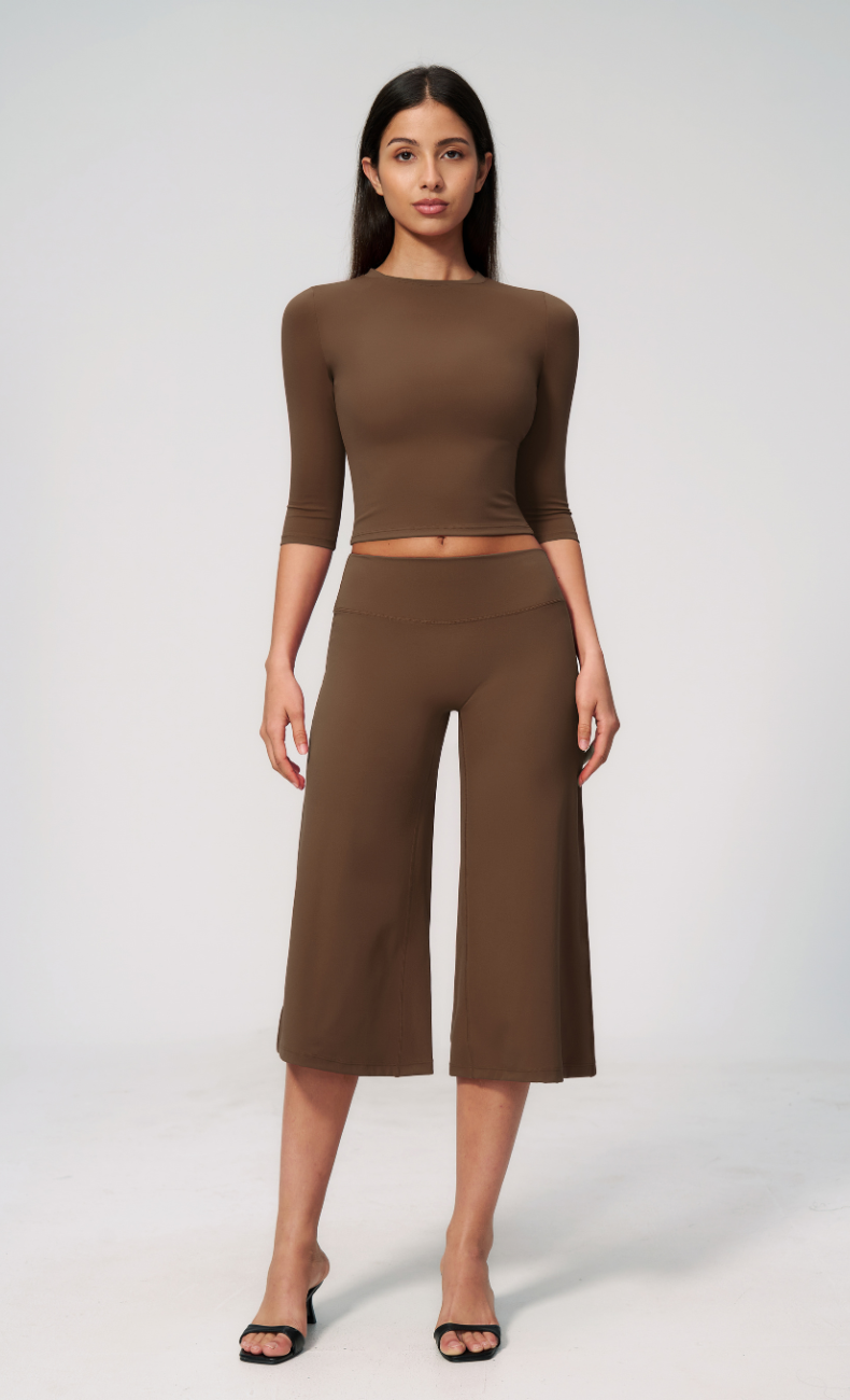 Alexandra 3/4 Sleeve Wide Leg Capri Workout Set