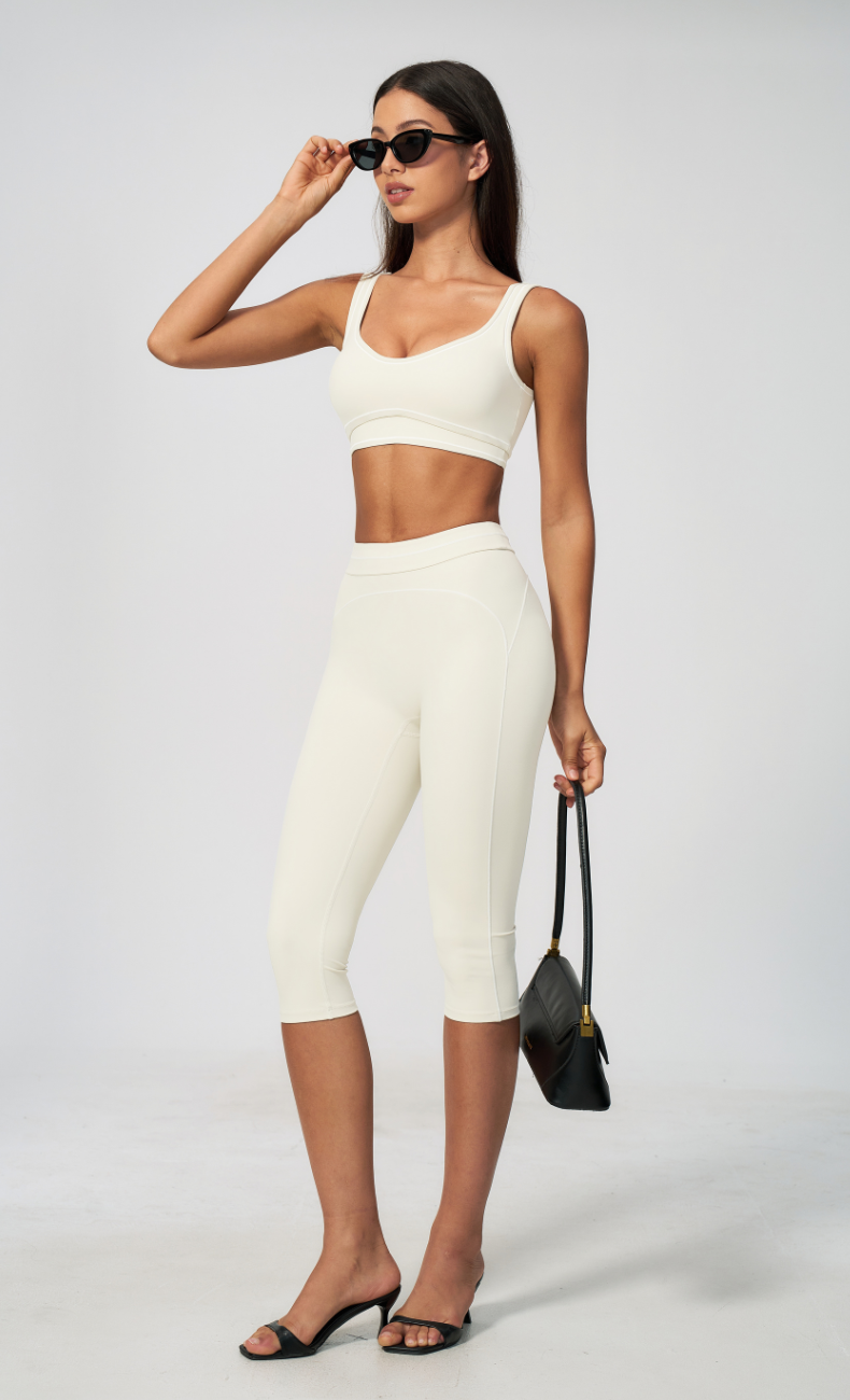 Alexis Contrast Trim Sports Bra Capri Workout Set