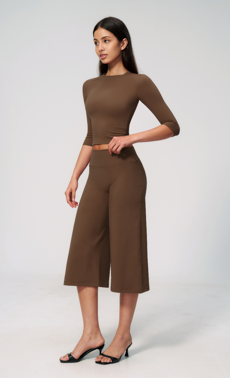 Alexandra 3/4 Sleeve Wide Leg Capri Workout Set