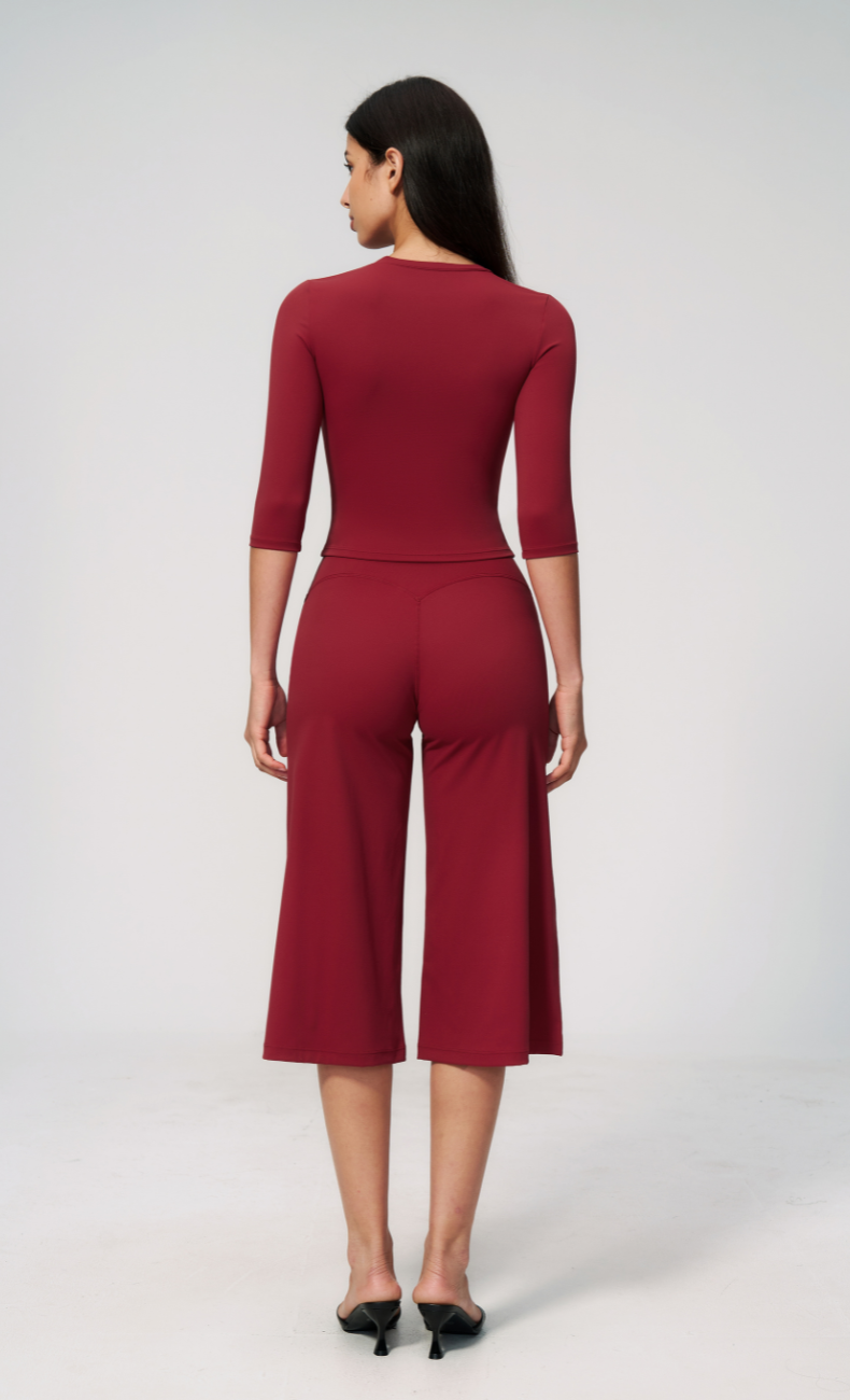 Alexandra 3/4 Sleeve Wide Leg Capri Workout Set