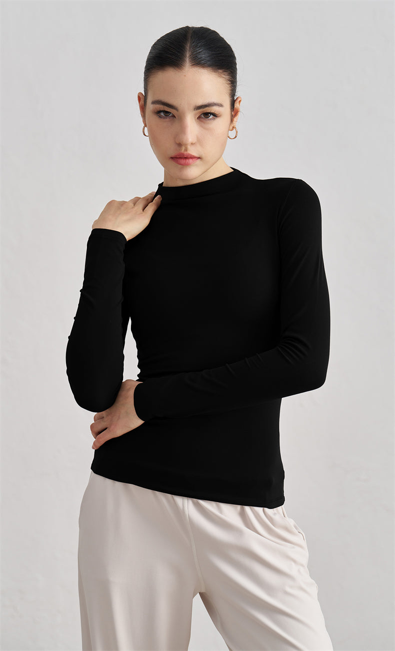 Madeleine High-Stretch Fitness Long Sleeve