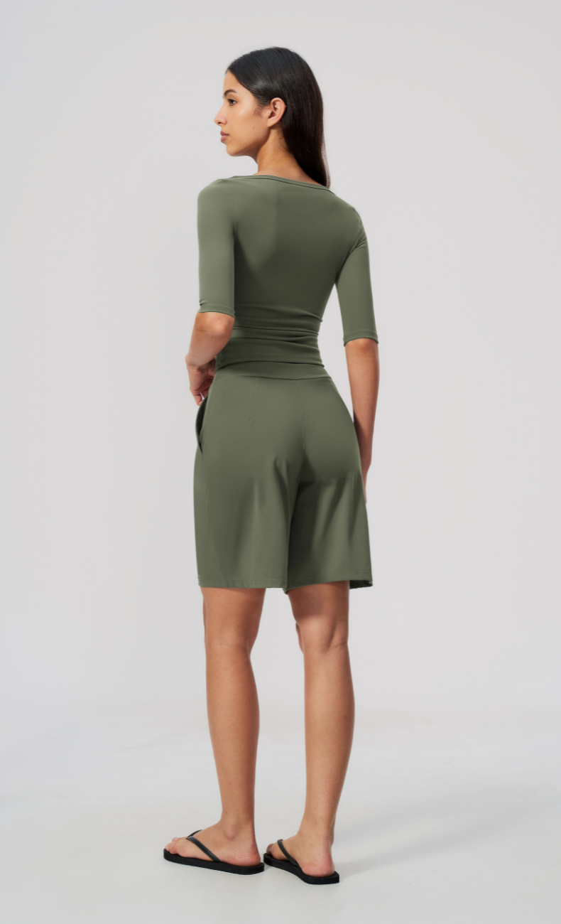 Taylor Boat Neck Pleated Shorts Set