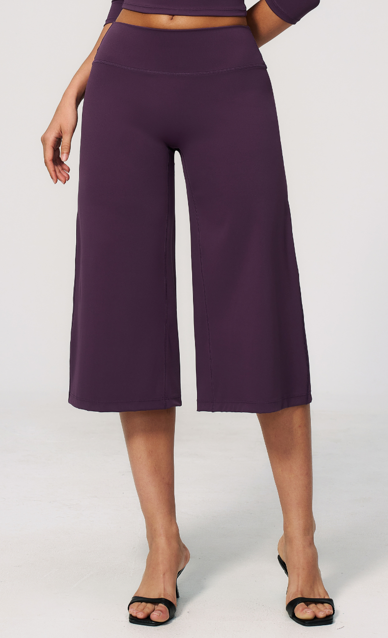 Alexandra 3/4 Sleeve Wide Leg Capri Workout Set