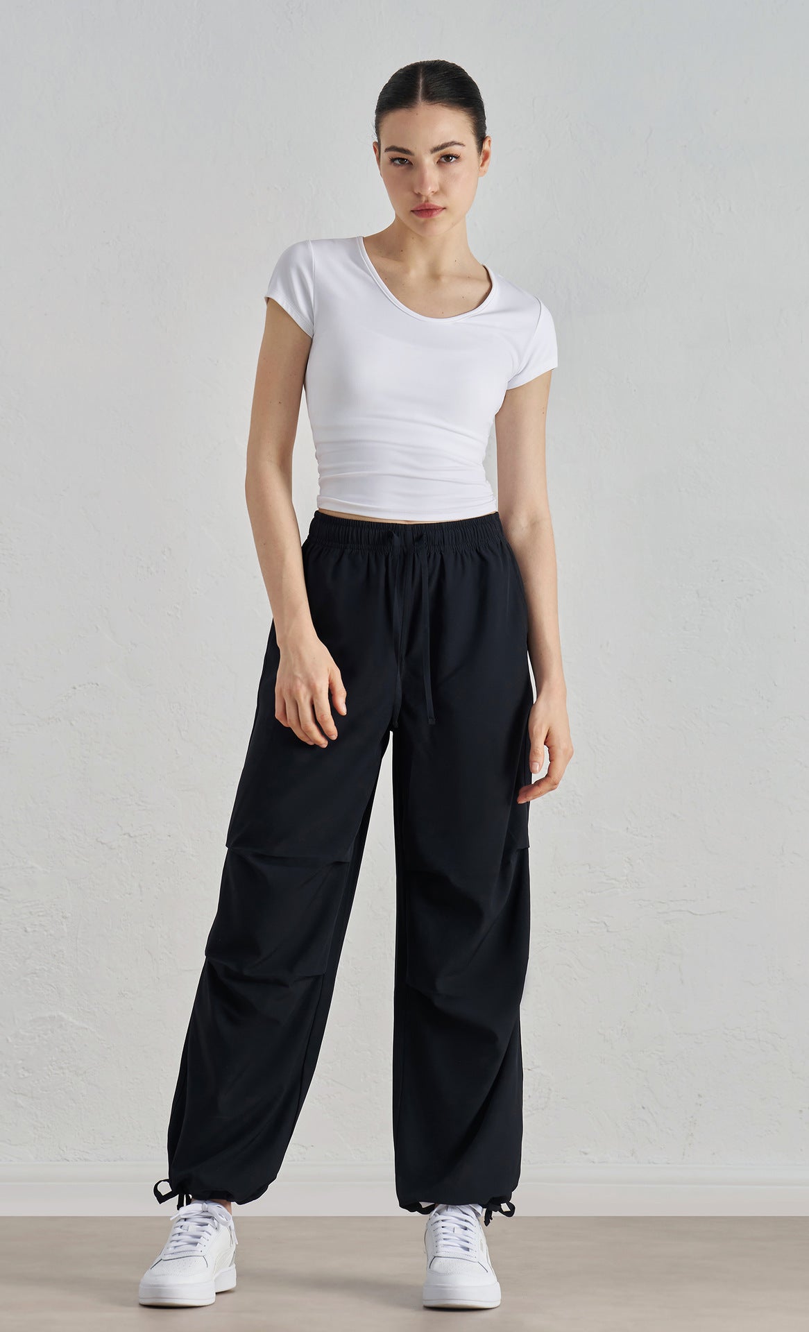 Luna High-Waisted Lightweight Casual Jogger